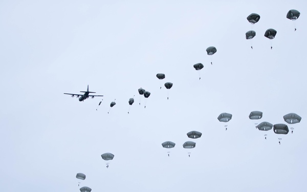 Paratroopers from the 173rd Airborne Brigade conduct a routine jump in Aviano