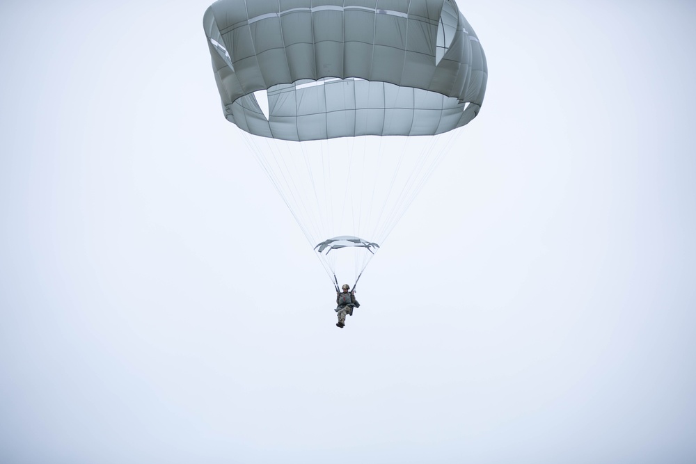 Paratroopers from the 173rd Airborne Brigade conduct a routine jump in Aviano