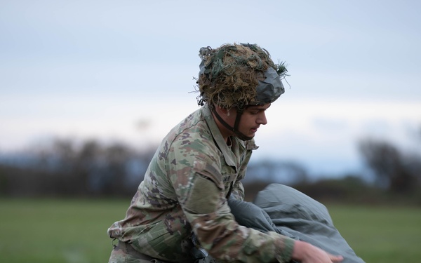 Paratroopers from the 173rd Airborne Brigade conduct a routine jump in Aviano