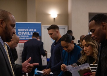 Wound Warrior Regiment hosts Department of Homeland Security hiring event