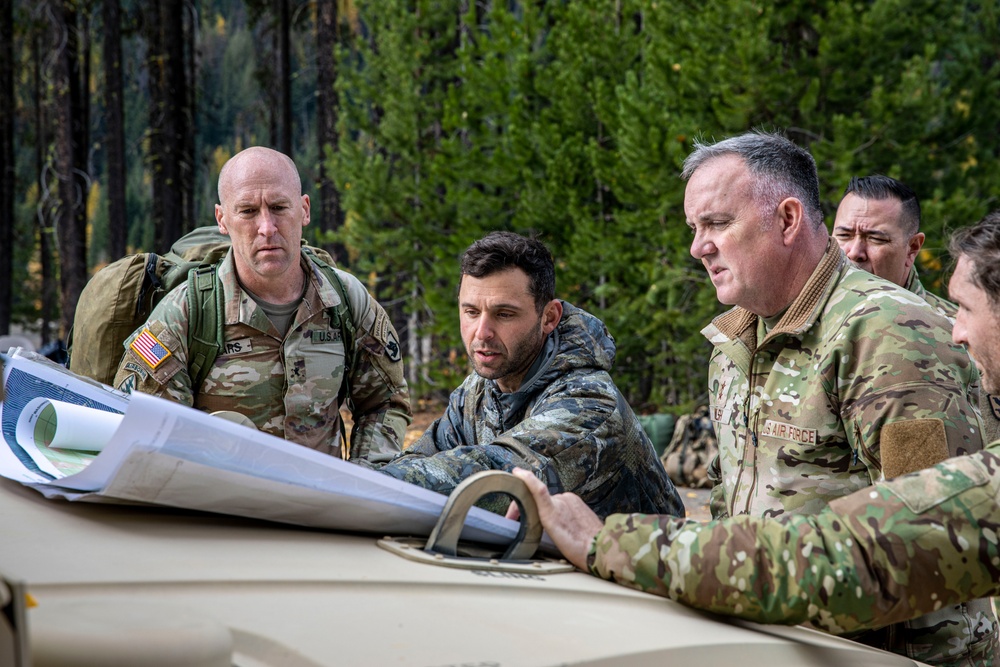 WA Guard TAG visits with U.S. Navy Growler recovery team