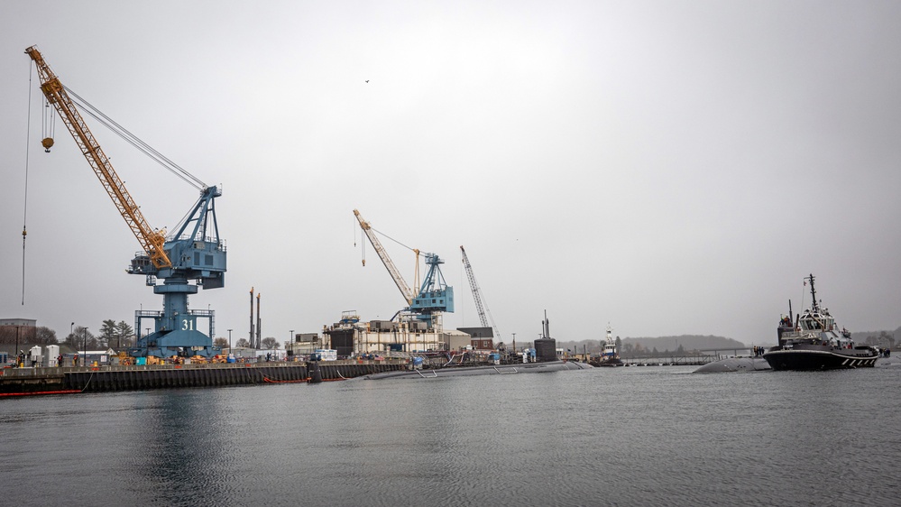 USS Hampton (SSN 767) Arrives at Portsmouth Naval Shipyard