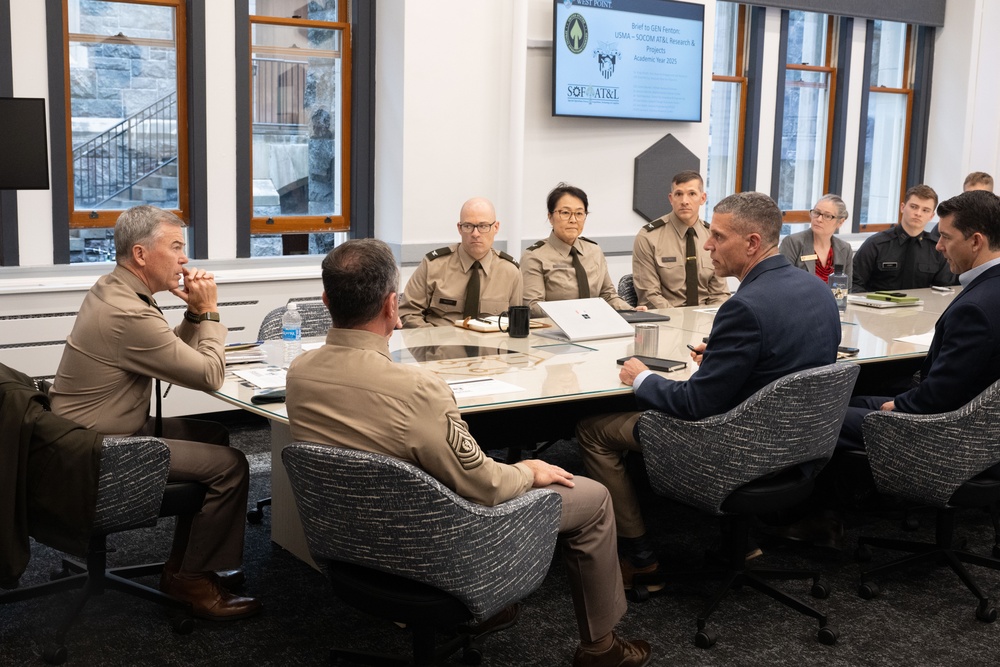 USSOCOM Leaders Visit West Point