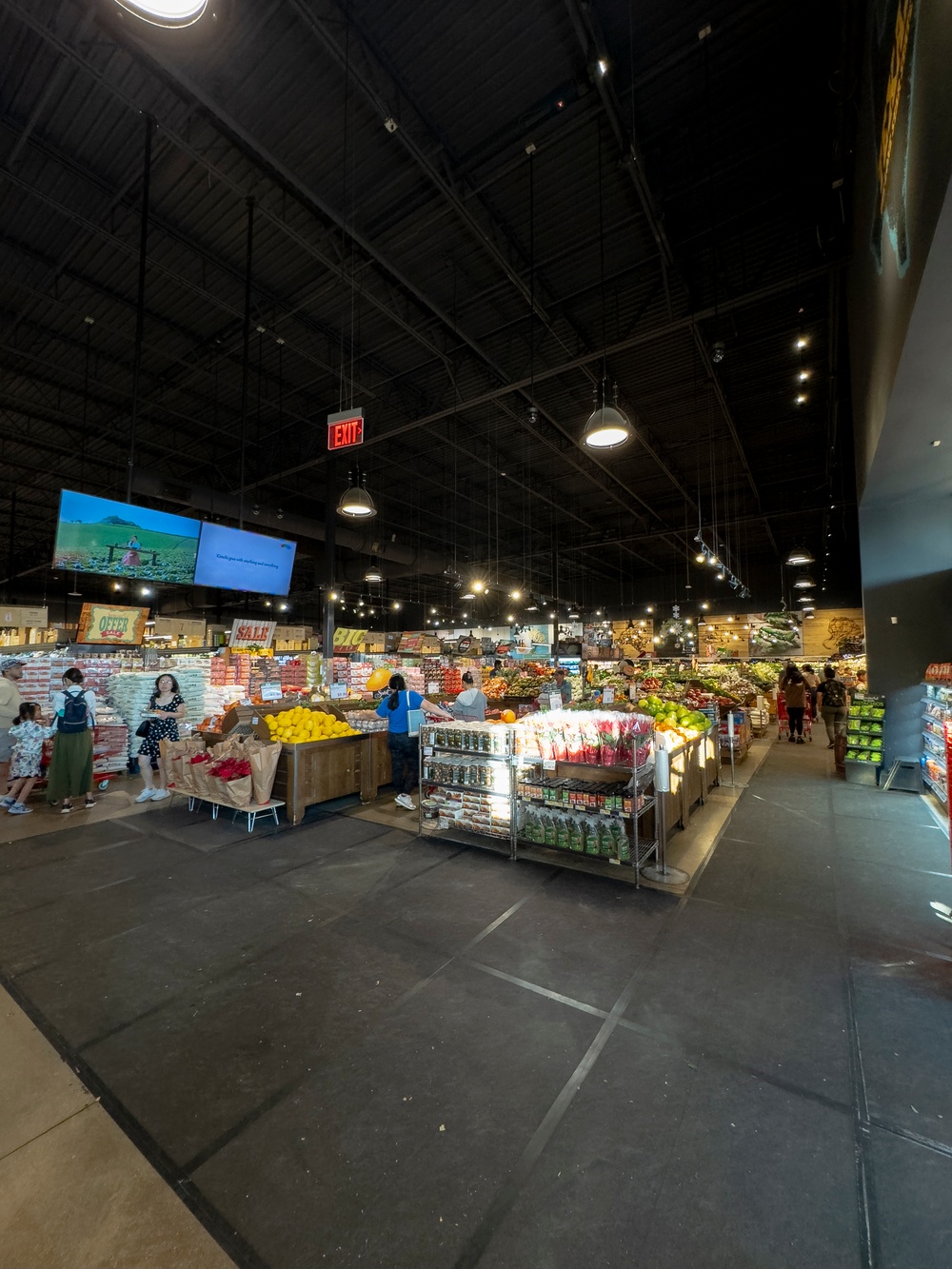 A thankful reflection of Texas, H Mart and you