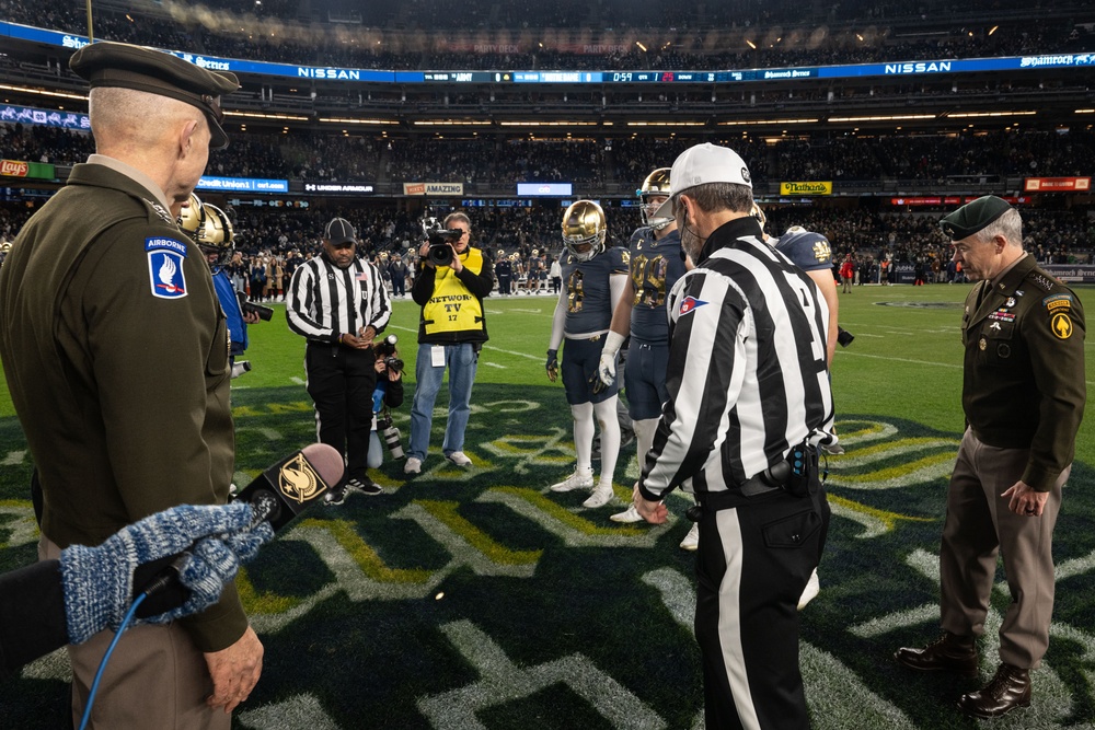 USSOCOM Commander Honorary Captain for &quot;Shamrock Series&quot;