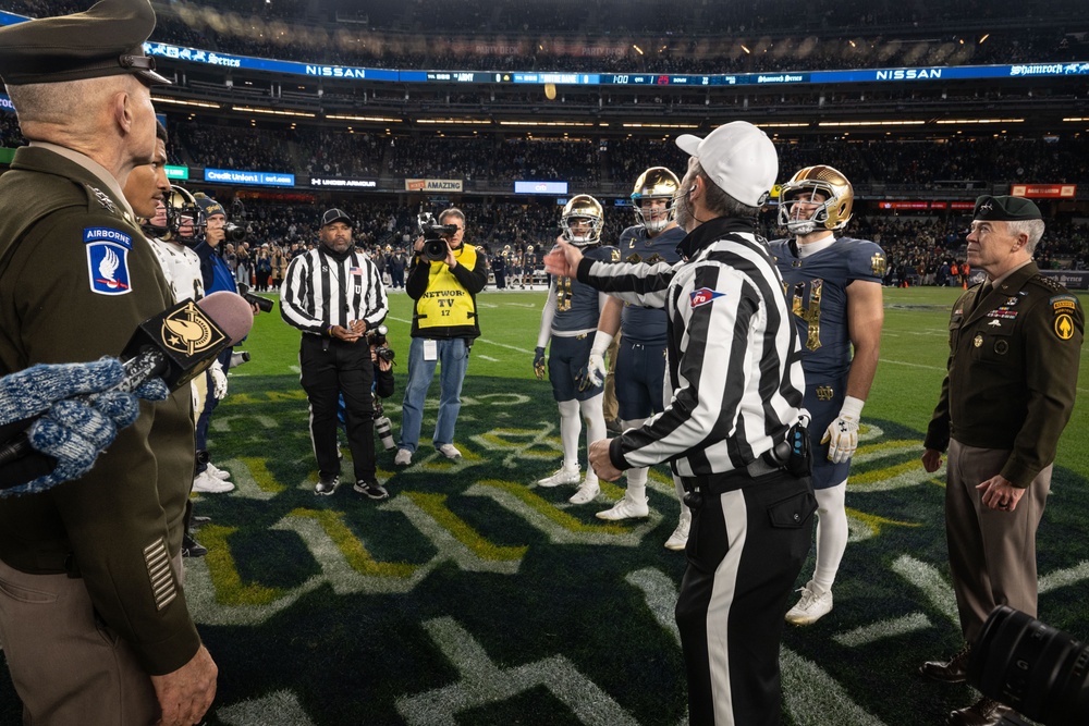 USSOCOM Commander Honorary Captain for &quot;Shamrock Series&quot;