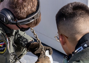 Third and 1st Marine Aircraft Wings work together to relocate F-35 trainer from San Diego to Japan