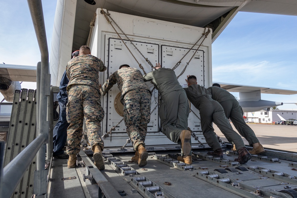 Third and 1st Marine Aircraft Wings work together to relocate F-35 trainer from San Diego to Japan