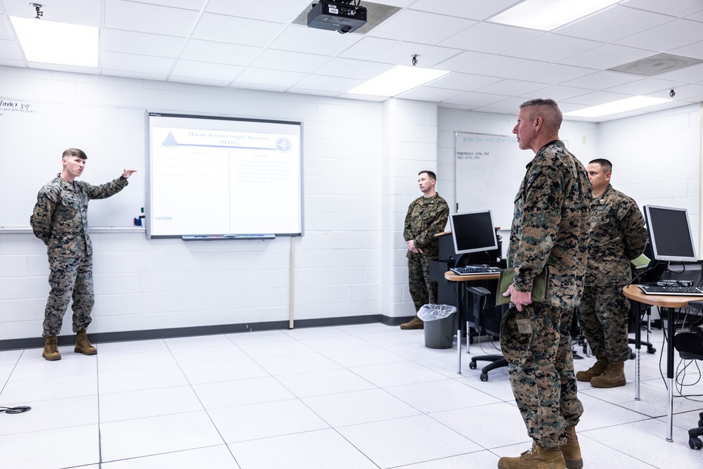 Commandant, Gen. Smith, Visits NAS Meridian