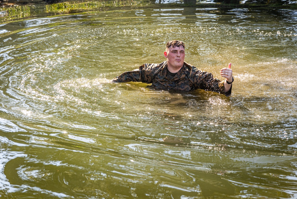 MAG-31 NCOs complete Confidence Course