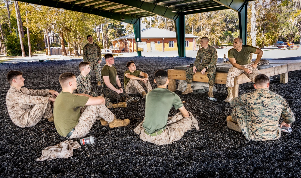 MAG-31 NCOs complete Confidence Course