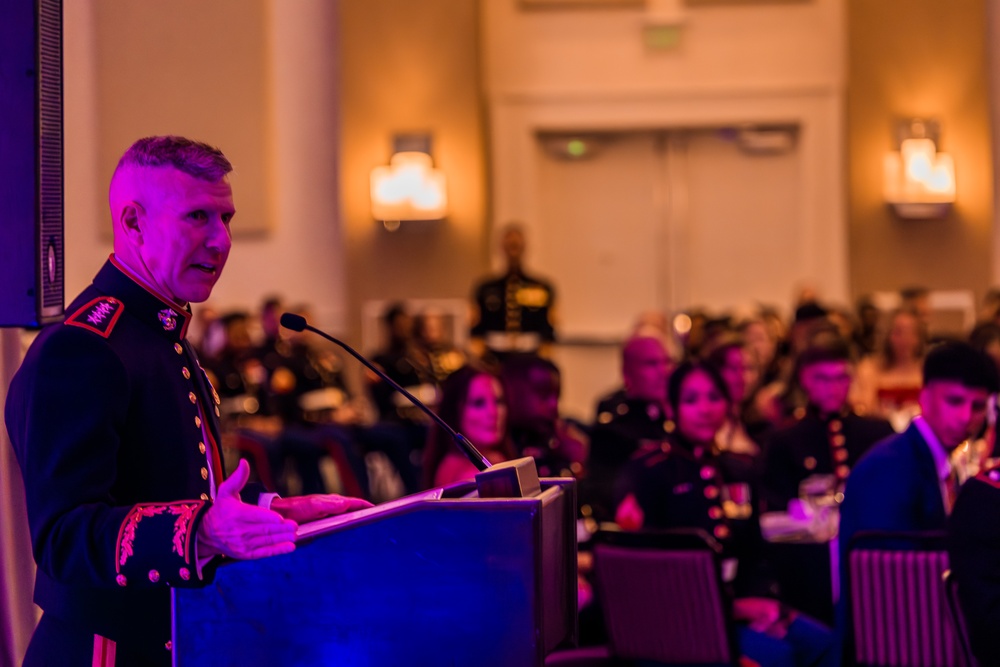 Commandant, Gen. Smith, Attends II MEF Ball