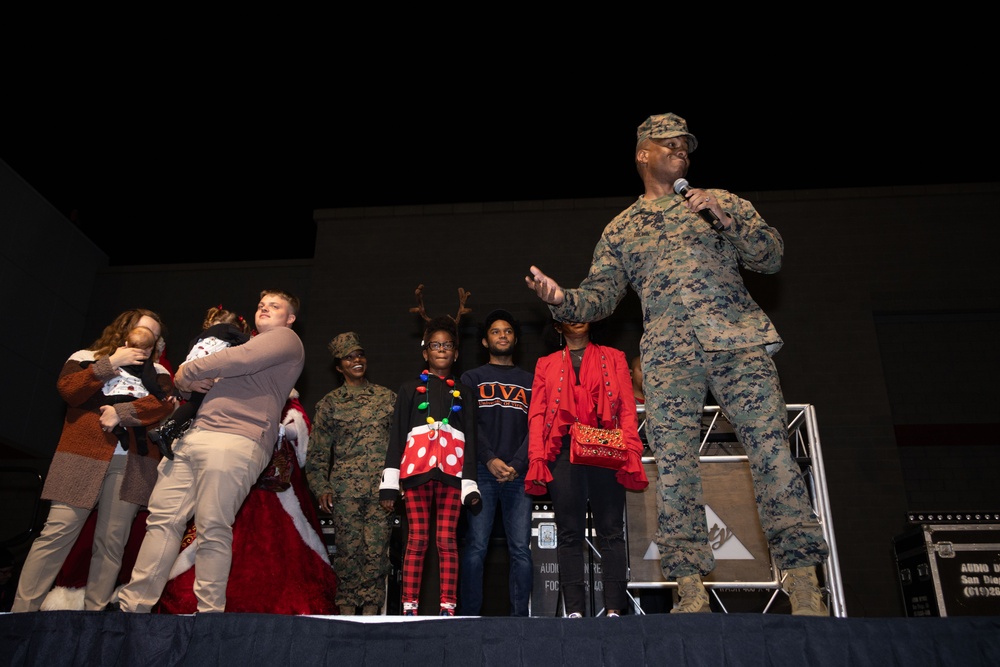 2024 Marine Corps Community Services Annual Christmas Tree Lighting