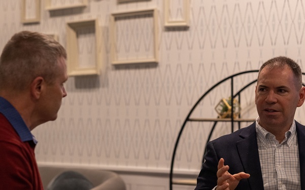 SES Aaron Tooke meets with MIU leadership