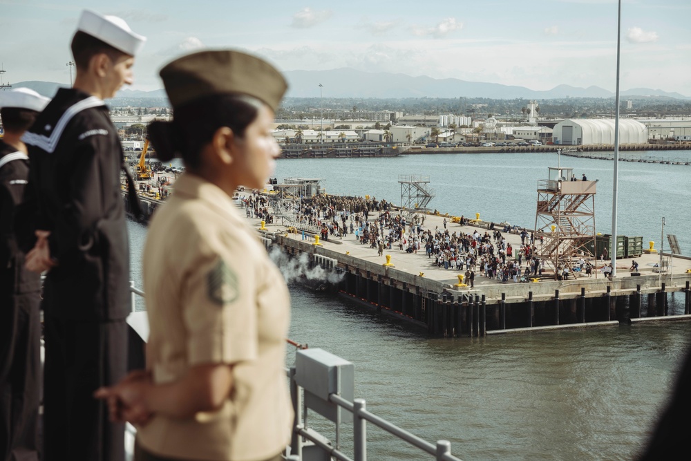 15th MEU, USS Boxer Return to Southern California, Complete Deployment