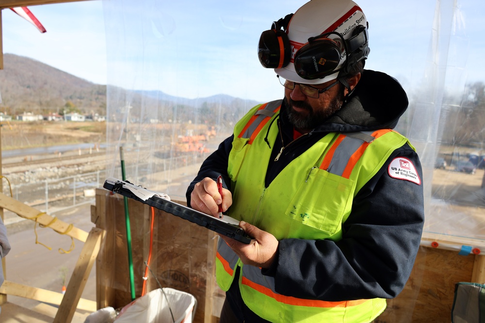 USACE helps North Carolina Hurricane Helene recovery efforts with debris support