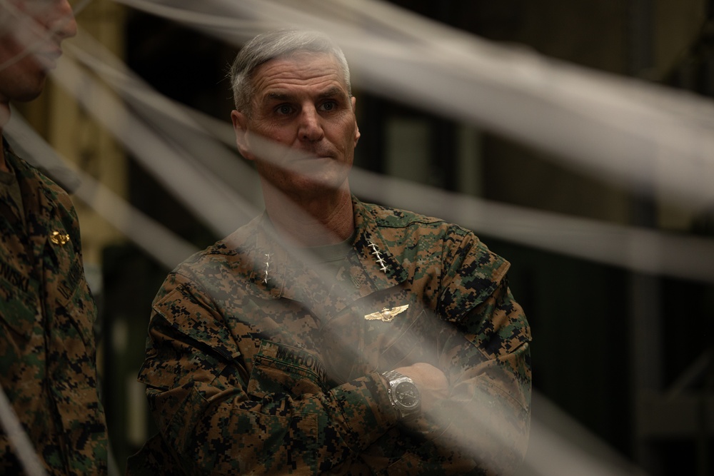 Assistant Commandant of the Marine Corps Visits 3rd Marine Logistics Group