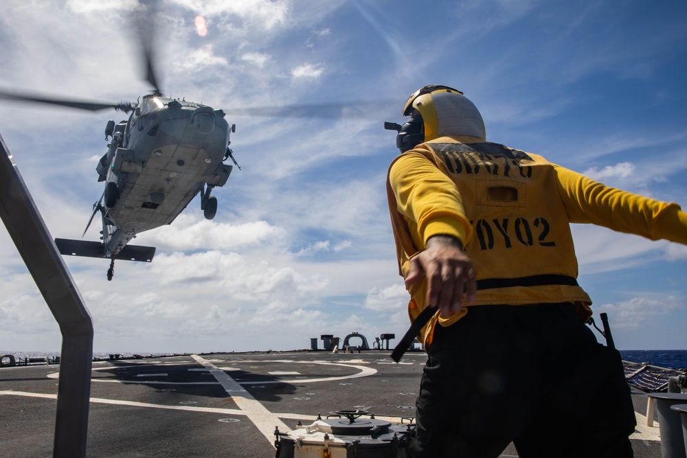 USS Higgins Conducts Flight Operations