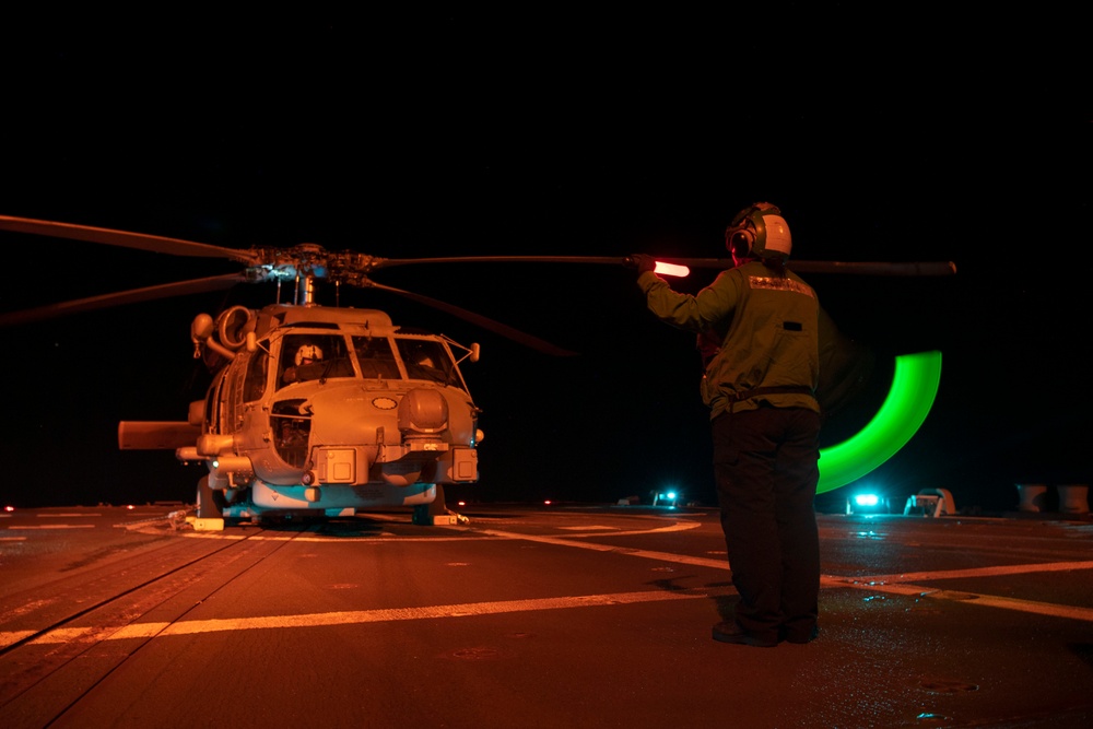 USS Sterett conducts routine operations as part of the Carl Vinson Carrier Strike Group