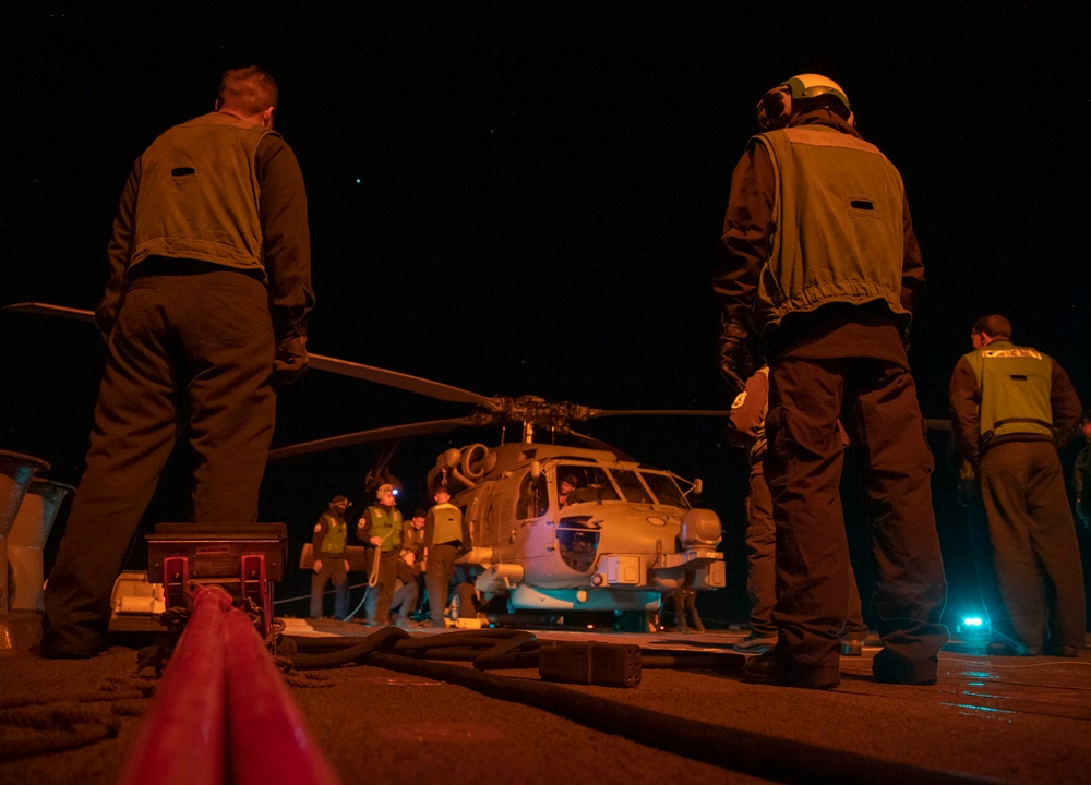 USS Sterett conducts routine operations as part of the Carl Vinson Carrier Strike Group