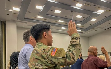 Florida Army National Guard Soldier becomes U.S. citizen