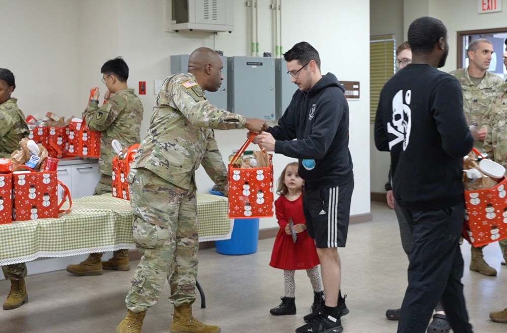 Thanksgiving Presents for Soldiers prepared by USAG DAGUE and 19th ESC