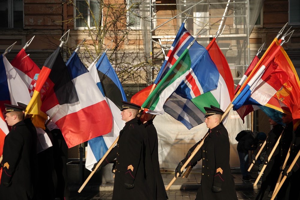 Parade celebrates 20 years in NATO, restoration of the Lithuanian Armed Forces.