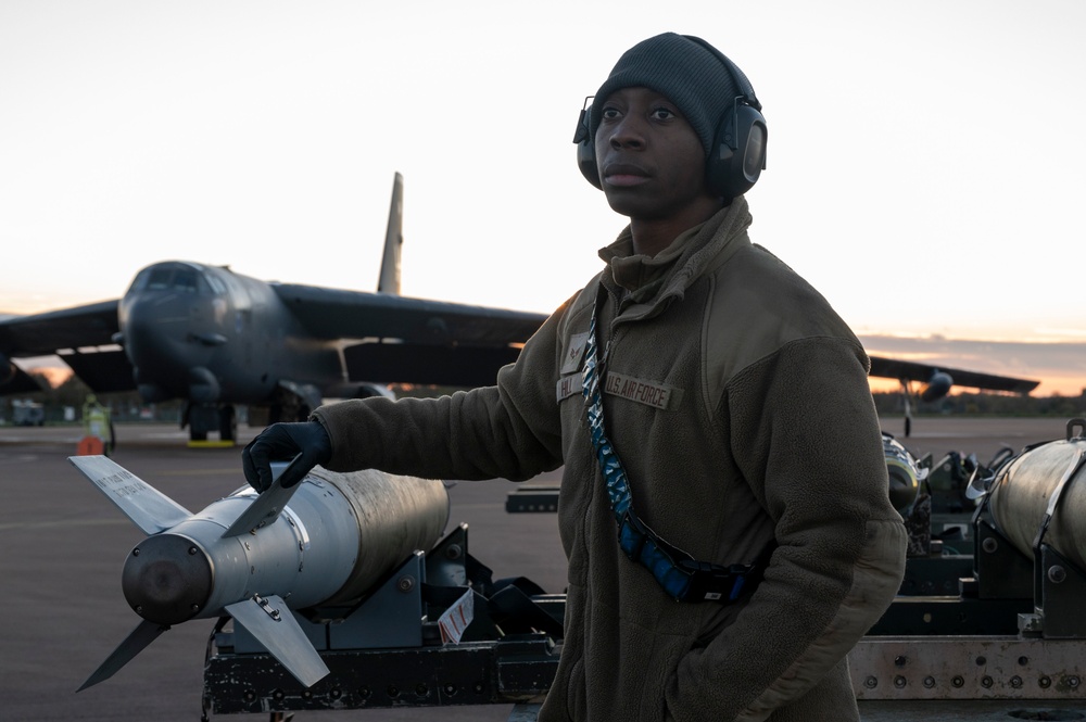 20EBS Airmen load weapons for BTF missions