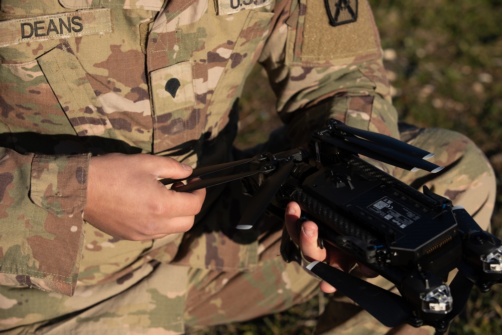 317 Brigade Engineer Battalion Conducts Drone Operator Qualifications