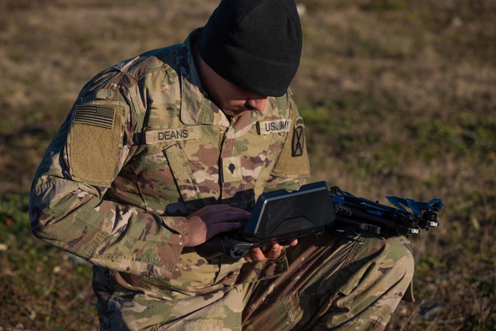 317 Brigade Engineer Battalion Conducts Drone Operator Qualifications