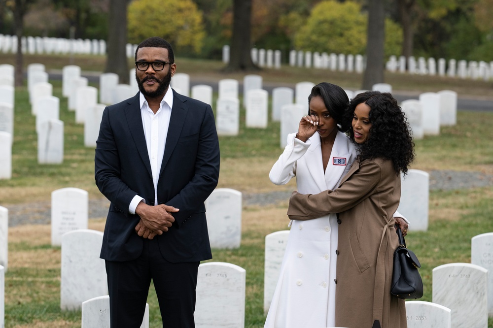 USO Visit to ANC Pays Respect to 6888th Central Postal Battalion