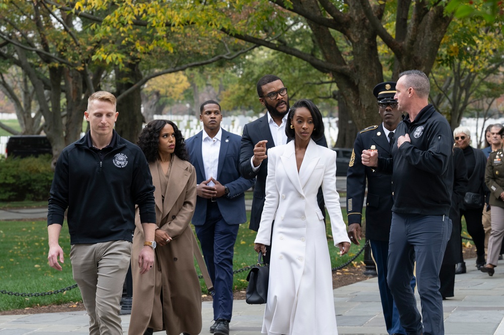 USO Visit to ANC Pays Respect to 6888th Central Postal Battalion