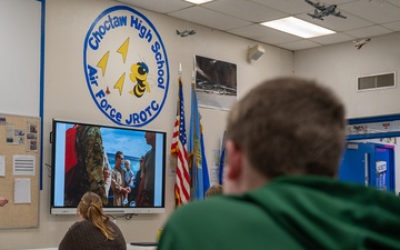 Okies Visit Choctaw HS AFJROTC Program