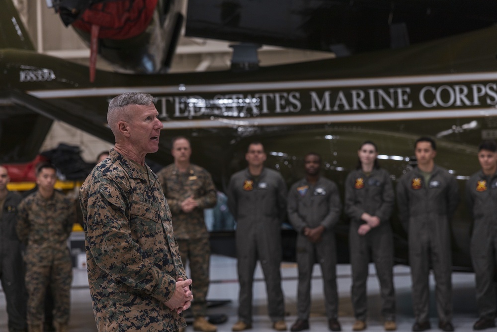 Commandant, Gen. Smith, Thanks HMX-1