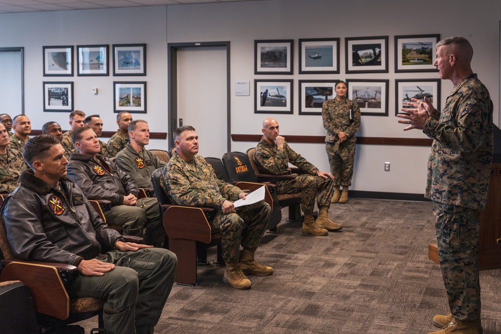 Commandant, Gen. Smith, Thanks HMX-1