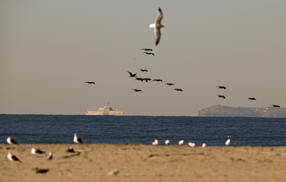 Combat System Check, Training on Tap as USS Canberra (LCS 30) Visits Naval Surface Warfare Center, Port Hueneme Division