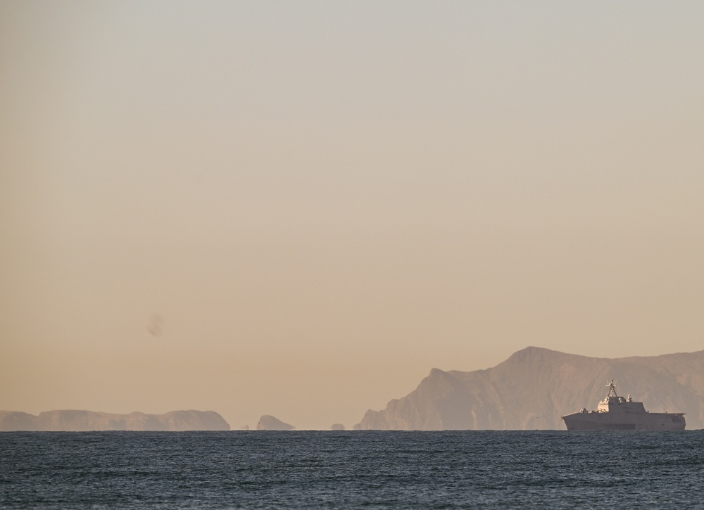 Combat System Check, Training on Tap as USS Canberra (LCS 30) Visits Naval Surface Warfare Center, Port Hueneme Division