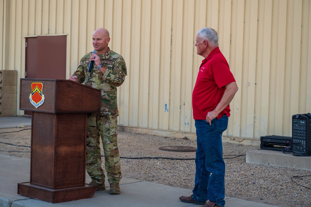 Luke says farewell to F-16 sims