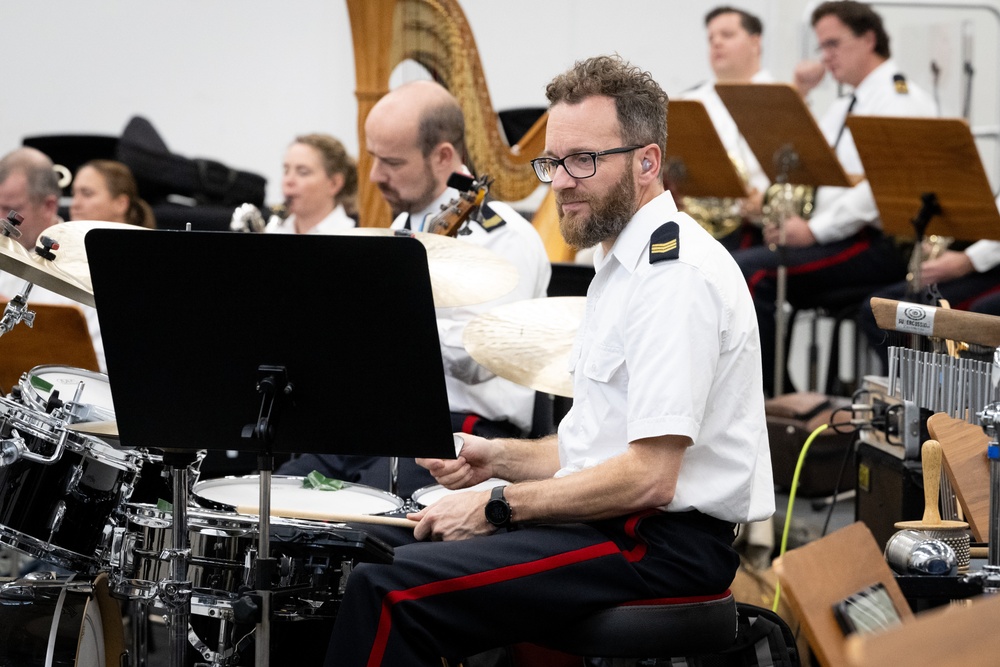 Navy vocalist strengthens ties with allies through music