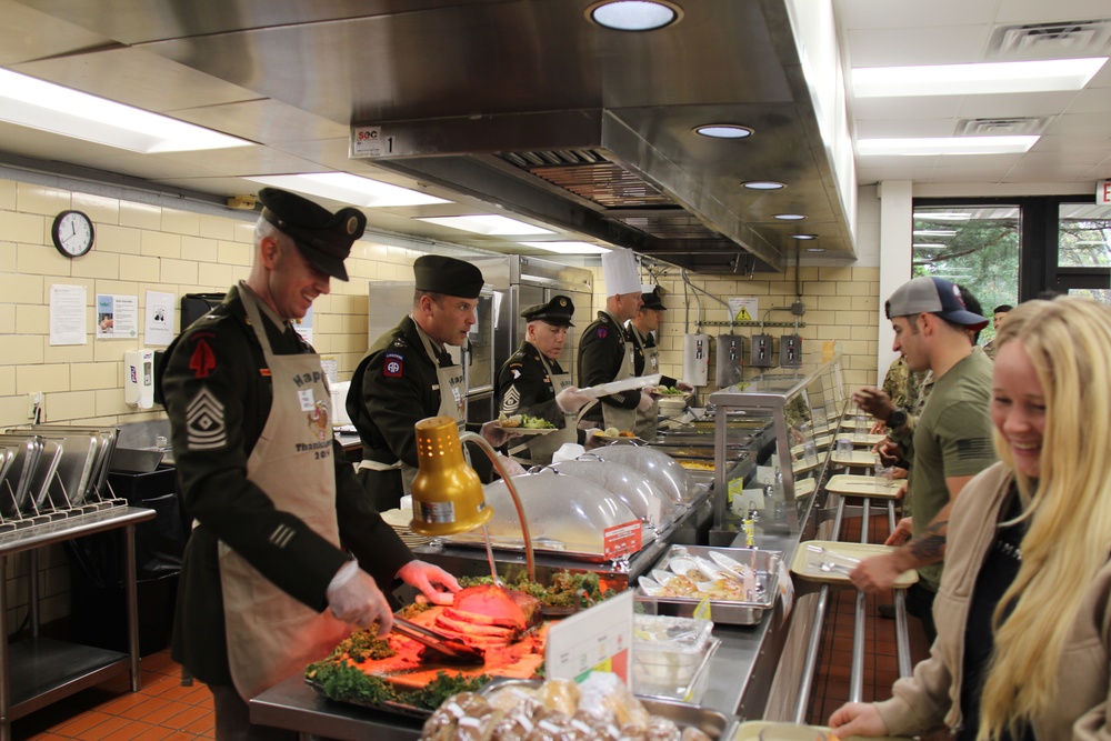 Command Serves Thanksgiving