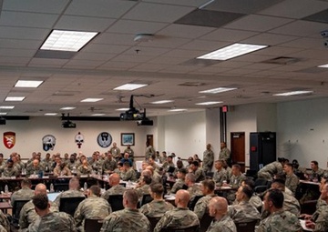Lt. Gen. Mohan and Maj. Gen. Donahue Visit 528th Sustainment Brigade During ARSOF Sustainment Symposium