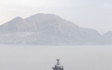 Truman Strike Group Concludes High-North Operations with Strait of Gibraltar Transit