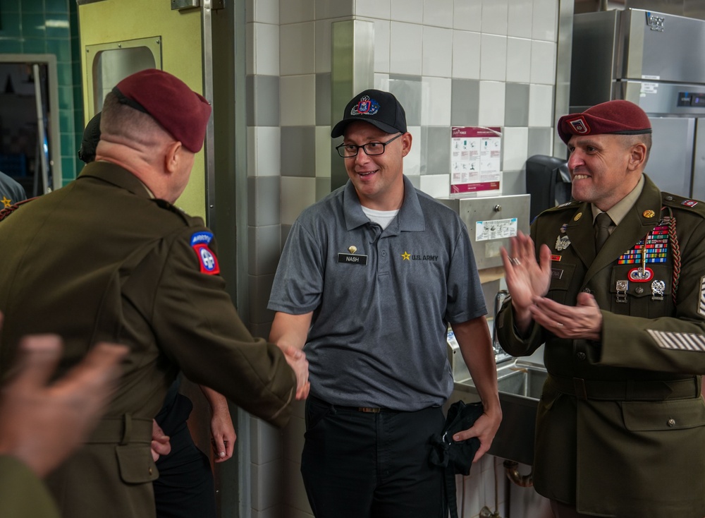 2024 82nd Airborne Division - Thanksgiving Holiday Meal Service