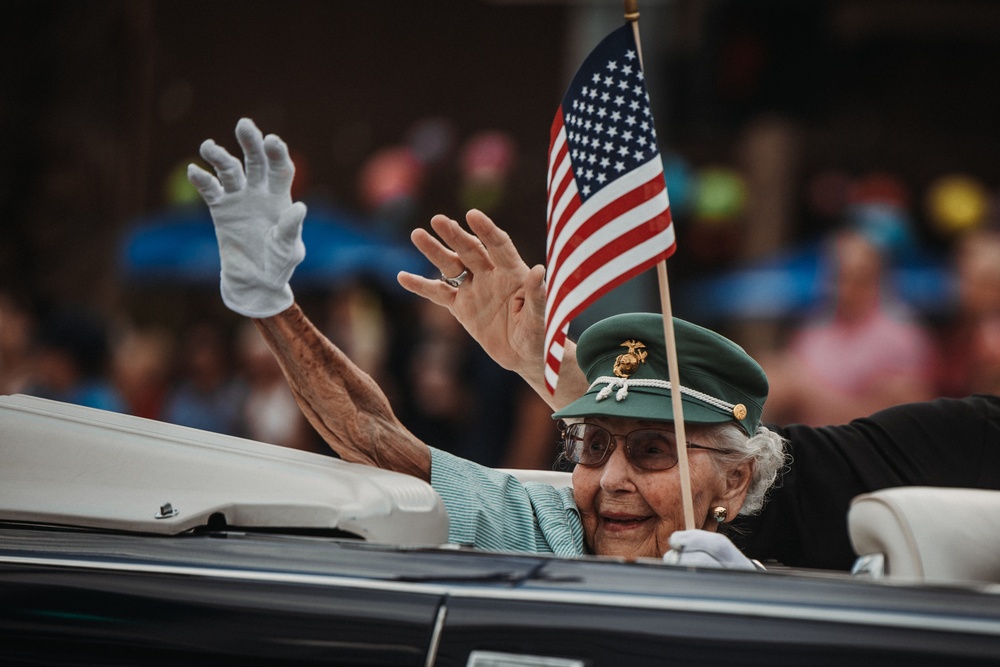 MCAGCC Marines and Sailors march in Palm Springs’ 27th Annual Veterans Day Parade