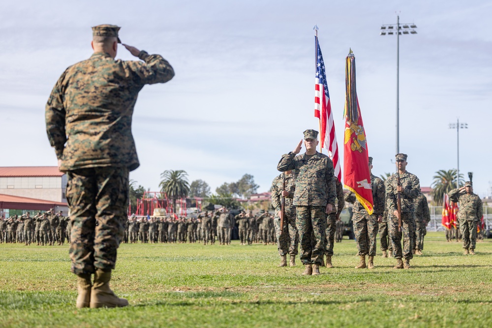 1st MARDIV holds change of command ceremony