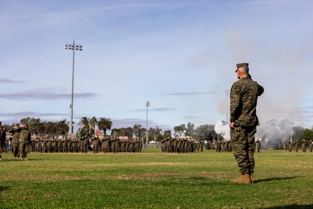 1st MARDIV holds change of command ceremony