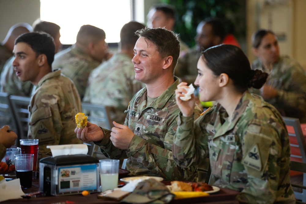 1AD Celebrates Thanksgiving at Fort Bliss