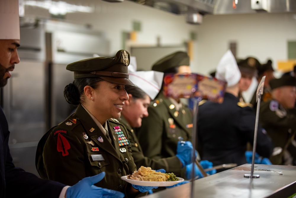 1AD Celebrates Thanksgiving at Fort Bliss