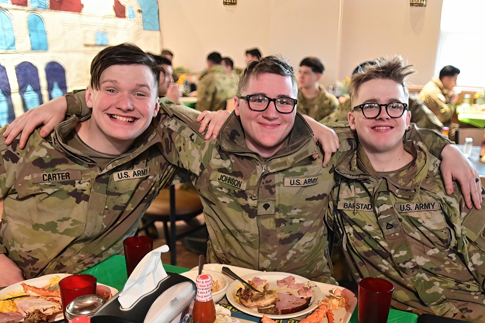 Arctic Angels feast in Thanksgiving tradition