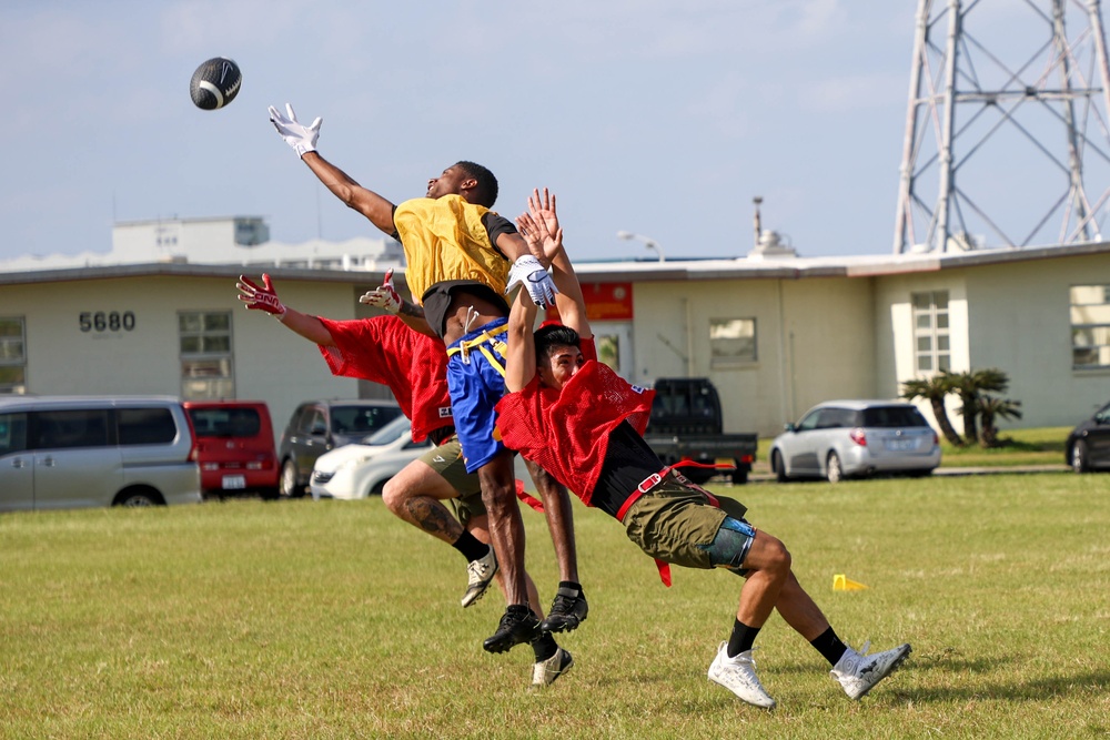 1st Maw Marines play annual Turkey Bowl game